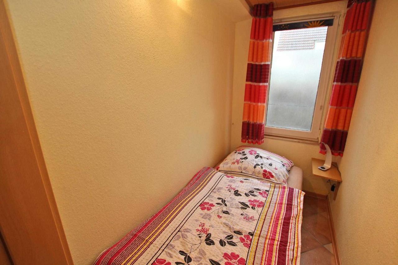 Ferienwohnungen Retzow See 5610 Rechlin Bilik gambar